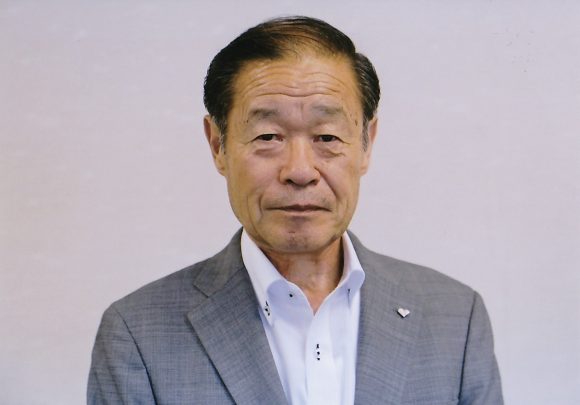 同窓会会長 岩崎 俊雄